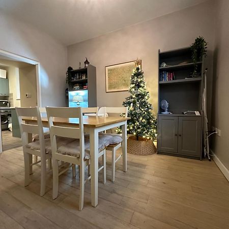 Apartamento Cotswold Chapel, Sleeps Up To 5 In Kingsize Beds Chipping Norton Exterior foto